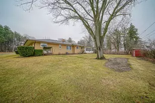 1854 N Weller Dr, Mount Morris, IL 61054 - Photo 32