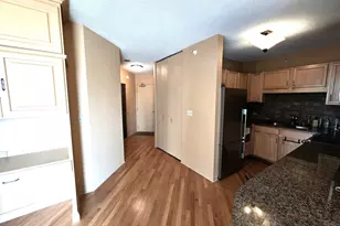 222 N Columbus Dr, Chicago, IL 60601 - Photo 6