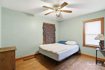 905 N Everett Street, Streator, IL 61364 - Photo 8