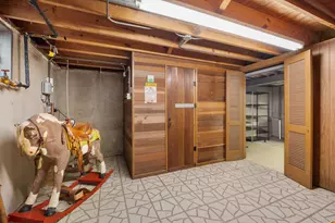 1031 Indian Rd, Glenview, IL 60025 - Photo 22