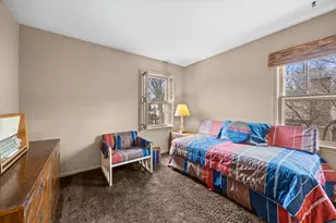 1031 Indian Rd, Glenview, IL 60025 - Photo 20