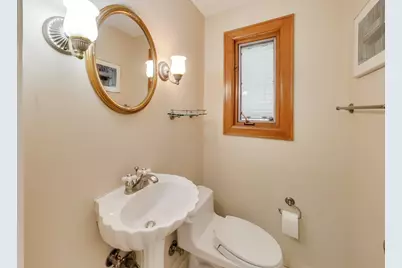 6621 N Keating Avenue, Lincolnwood, IL 60712 - Photo 12