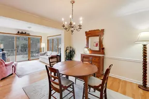 6621 N Keating Ave, Lincolnwood, IL 60712 - Photo 6