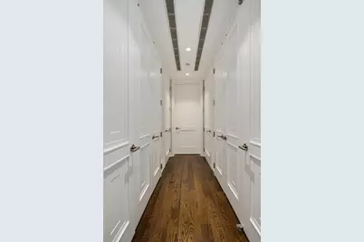 159 E Walton Place #13D, Chicago, IL 60611 - Photo 20