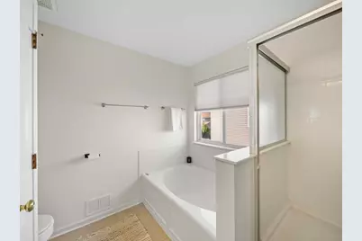 2521 Waterford Lane, Lake in the Hills, IL 60156 - Photo 12