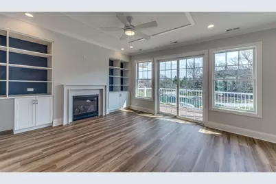 1171 S Eldridge Lane, Elmhurst, IL 60126 - Photo 8