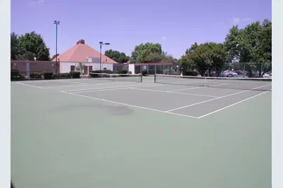 1880 Bonnie Lane #414, Hoffman Estates, IL 60169 - Photo 16