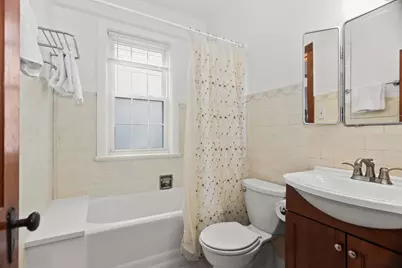 538 Wesley Avenue, Evanston, IL 60202 - Photo 16