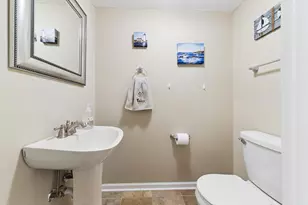 1813 Lancashire Ct, Schaumburg, IL 60194 - Photo 10