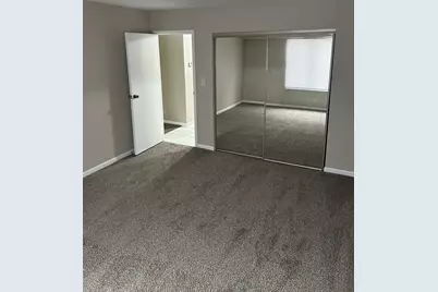 1615 E Central Road #111B, Arlington Heights, IL 60005 - Photo 8