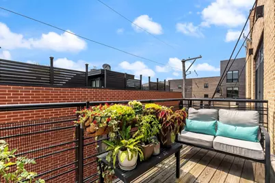 1670 N Claremont Avenue #306, Chicago, IL 60647 - Photo 10