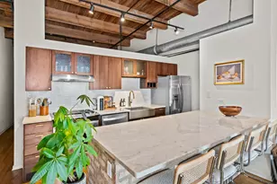 1670 N Claremont Ave, Chicago, IL 60647 - Photo 6