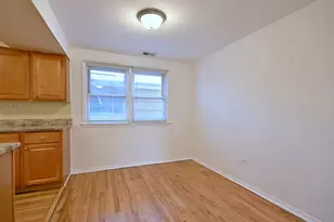 308 S Artesian Ave, Chicago, IL 60612 - Photo 6