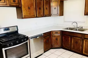 235 Tampa St, Park Forest, IL 60466 - Photo 2