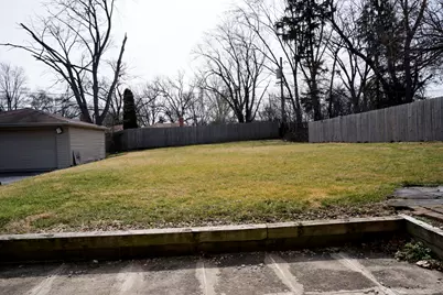 3009 Longfellow Avenue, Hazel Crest, IL 60429 - Photo 10