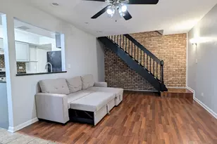 334 Marcia Ct, Bartlett, IL 60103 - Photo 2