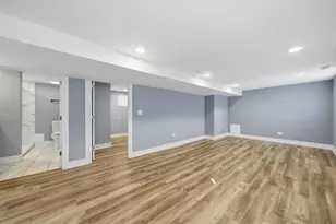 11354 S Harvard Ave, Chicago, IL 60628 - Photo 18