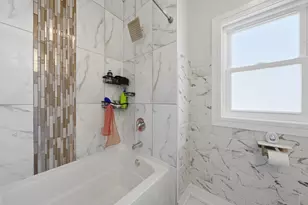 11354 S Harvard Ave, Chicago, IL 60628 - Photo 12