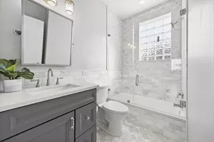 1229 W Madison St, Chicago, IL 60607 - Photo 24