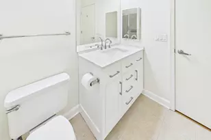 1322 S Prairie Ave, Chicago, IL 60605 - Photo 16