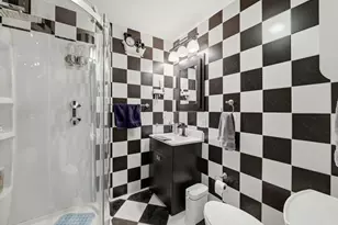 2923 W Diversey Ave, Chicago, IL 60647 - Photo 16