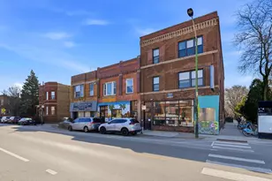 2923 W Diversey Ave, Chicago, IL 60647 - Photo 2