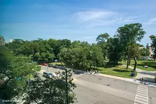 1850 N Clark St, Chicago, IL 60614 - Photo 2