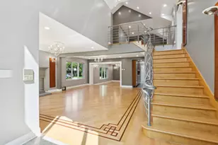 6857 N Knox Ave, Lincolnwood, IL 60712 - Photo 4