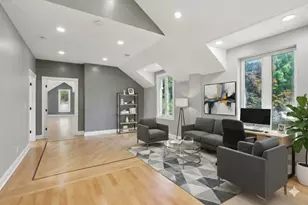 6857 N Knox Ave, Lincolnwood, IL 60712 - Photo 26