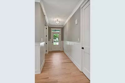 256 Coe Road, Clarendon Hills, IL 60514 - Photo 6