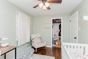 9023 Marmora Ave, Morton Grove, IL 60053 - Photo 14