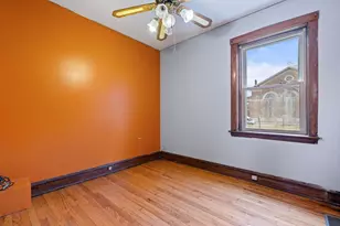 4445 S Vincennes Ave, Chicago, IL 60653 - Photo 6