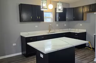 [Address not provided], Chicago, IL 60617 - Photo 4