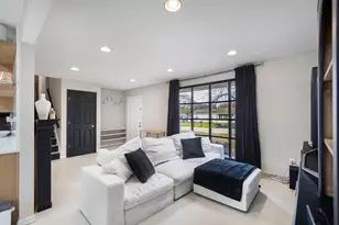 207 Diana St, Shorewood, IL 60404 - Photo 10