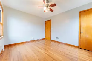 2513 S 18th Ave, Broadview, IL 60155 - Photo 14