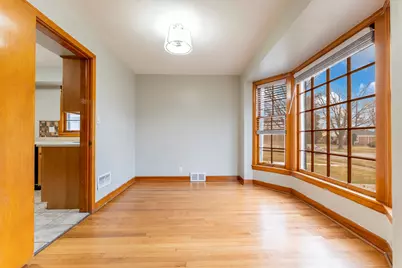 2513 S 18th Avenue, Broadview, IL 60155 - Photo 6