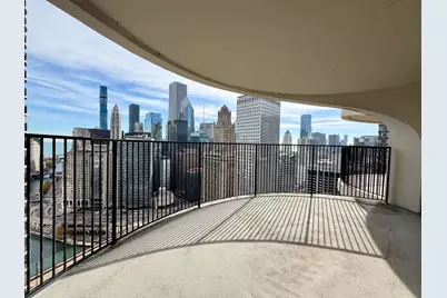 [Address not provided], Chicago, IL 60654 - Photo 4