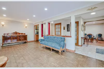 9714 Kedvale Avenue, Skokie, IL 60076 - Photo 4