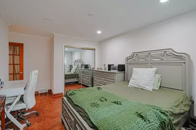 9714 Kedvale Avenue, Skokie, IL 60076 - Photo 18