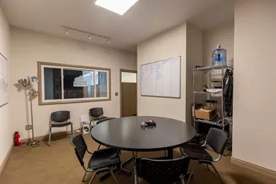 827 N Milwaukee Avenue, Chicago, IL 60642 - Photo 10