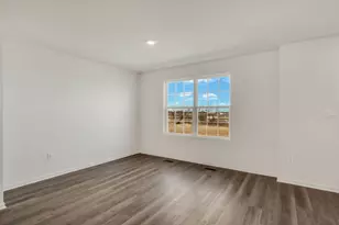 440 Lakeshore Ct, Saint Charles, IL 60174 - Photo 8