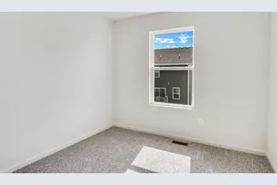 440 Lakeshore Court, Saint Charles, IL 60174 - Photo 14