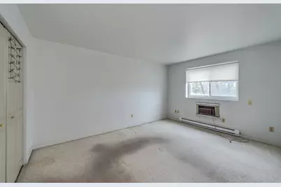 222 Madison Street #214, Joliet, IL 60435 - Photo 14