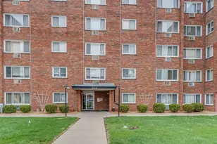 222 Madison St, Joliet, IL 60435 - Photo 2