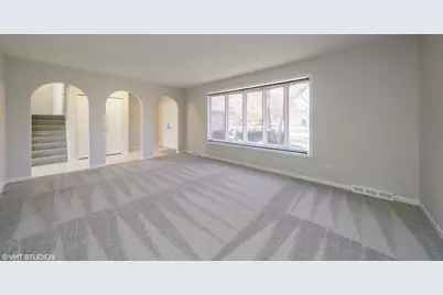 16W700 Fern Street, Willowbrook, IL 60527 - Photo 4