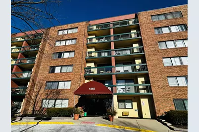 1840 Huntington Boulevard #203, Hoffman Estates, IL 60169 - Photo 1