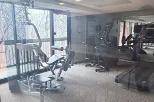 1840 Huntington Blvd, Hoffman Estates, IL 60169 - Photo 18