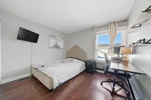 805 Wellington Ave, Elk Grove Village, IL 60007 - Photo 10