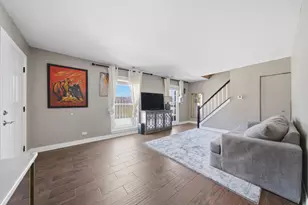 805 Wellington Ave, Elk Grove Village, IL 60007 - Photo 4