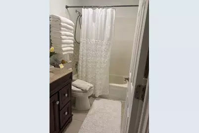 1057 Carpenter Court, Elk Grove Village, IL 60007 - Photo 12